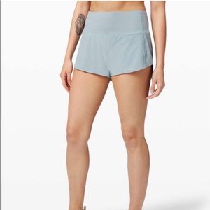 Lululemon speed up shorts *2.5" size 6